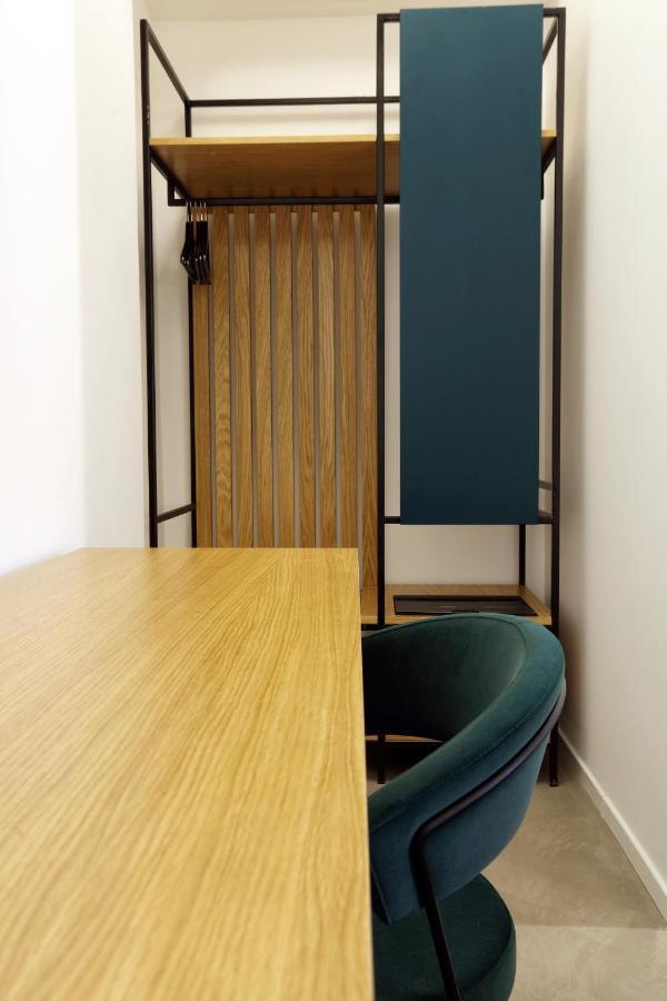 Mazzini Accommodation ฟาวีญานา ภายนอก รูปภาพ