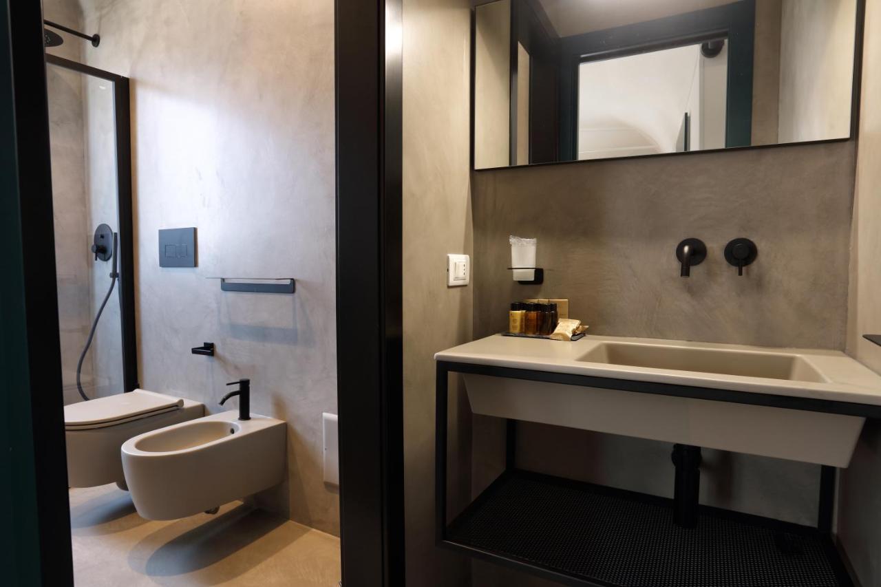 Mazzini Accommodation ฟาวีญานา ภายนอก รูปภาพ