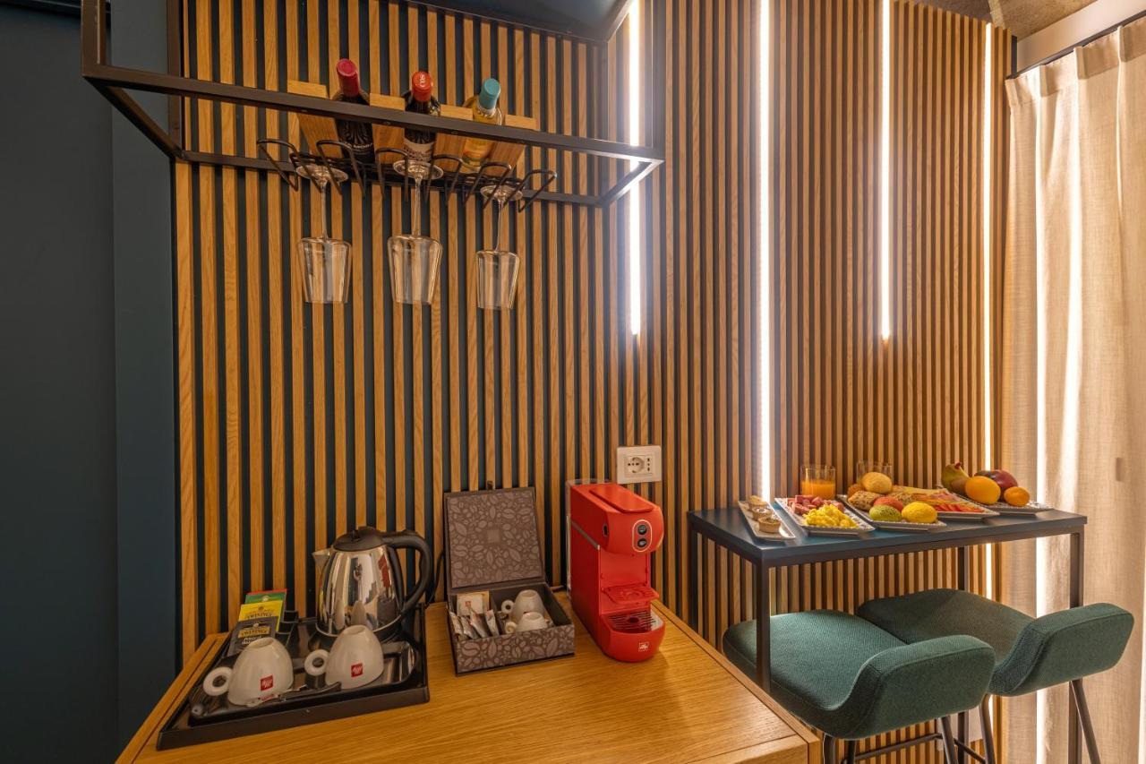 Mazzini Accommodation ฟาวีญานา ภายนอก รูปภาพ